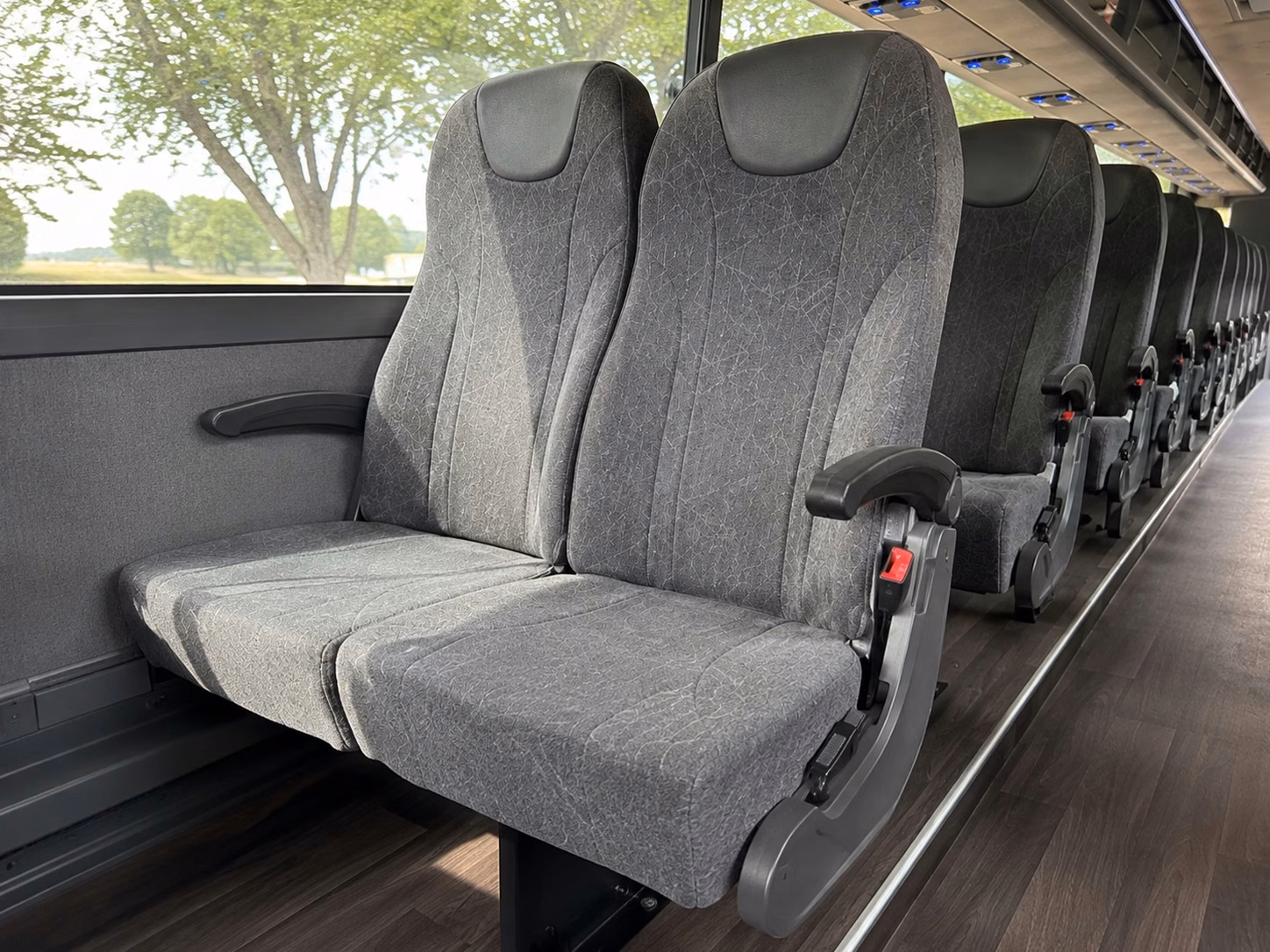 does the day of the week change what a bus costs in fort worth texas