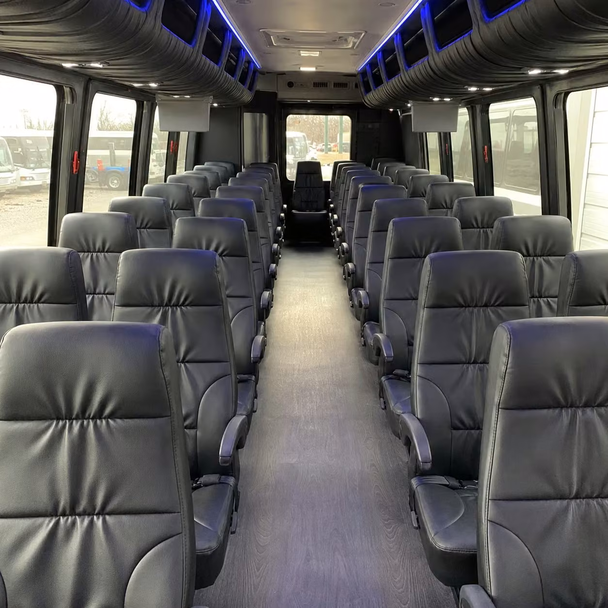 fort worth 30 passenger minibus rental