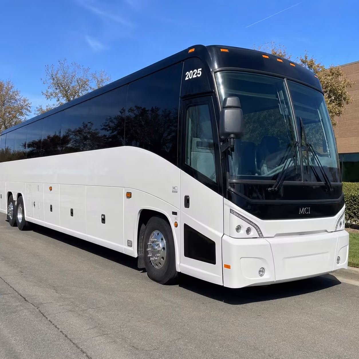 group transportation to bass performance hall and the fort worth cultural district